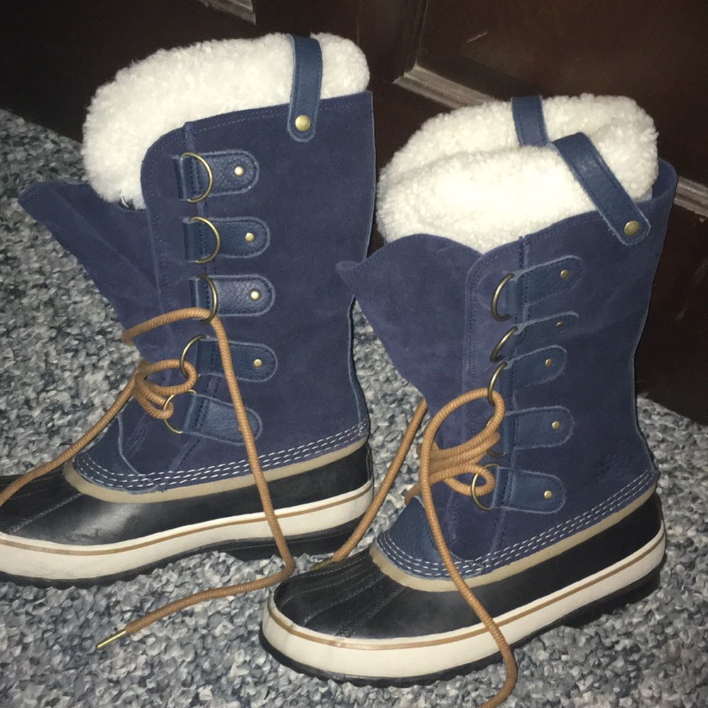 Sorrel women’s boots JOAN OF ARTIC SHEARLING BOOTS